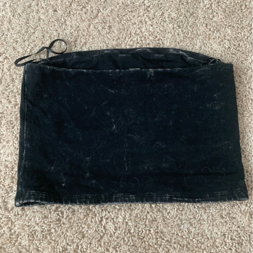 Forever 21 distressed tube top